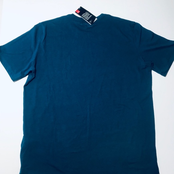 NEW )(ARMOUR MENS SHIRT - Picture 4 of 4